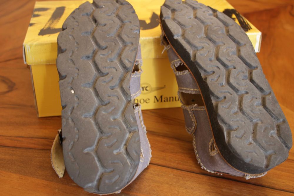 Sandálias Yellow Cab