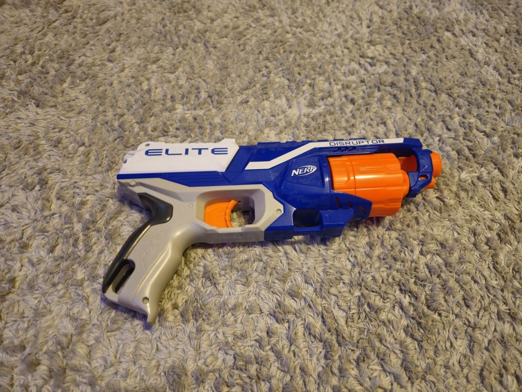 Pistolety Nerf i XShot