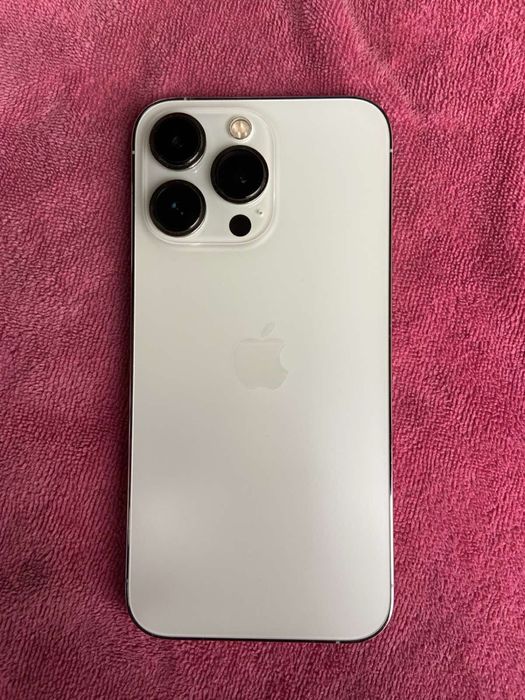 Продам айфон 13 про