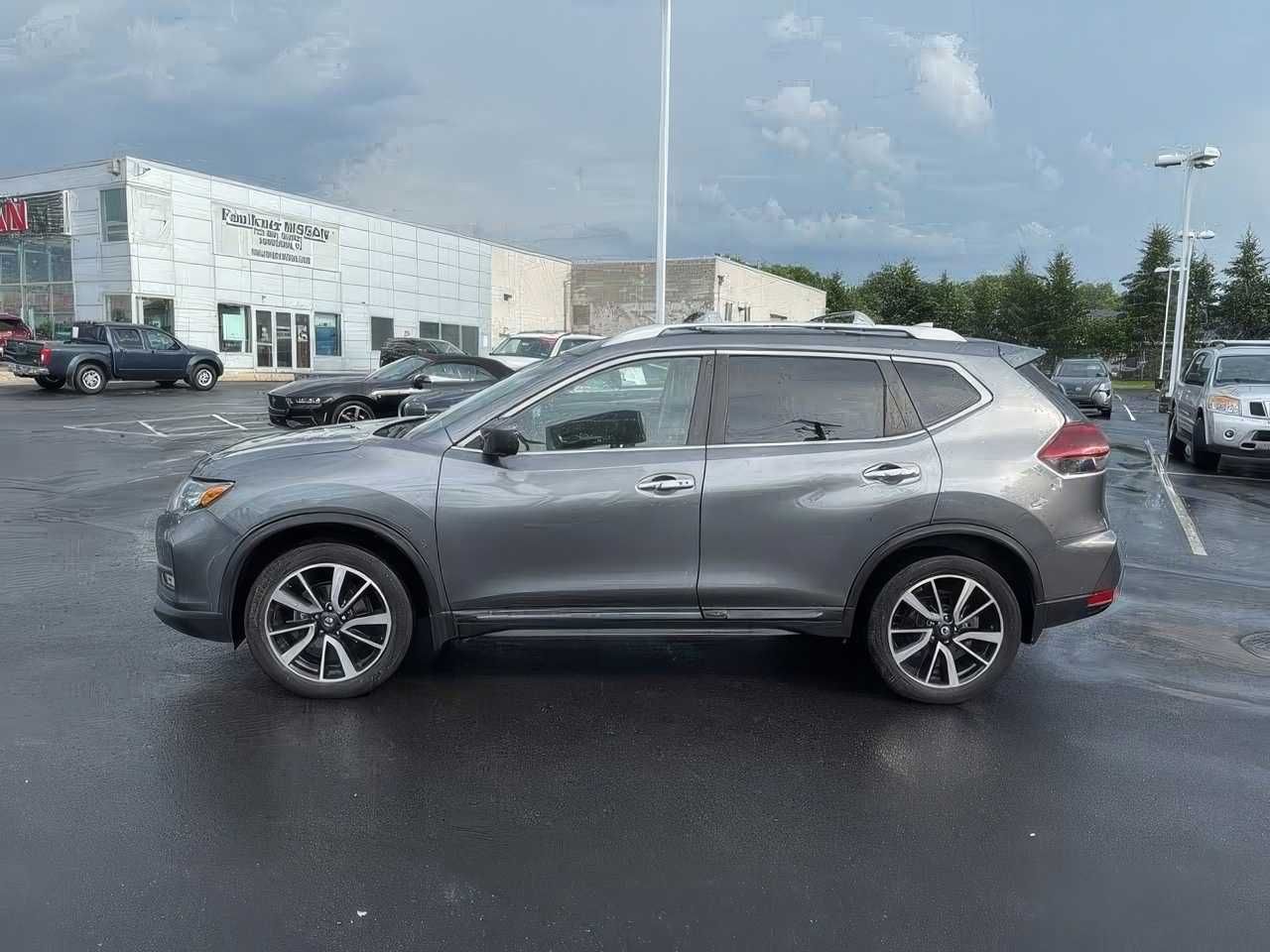 2020 Nissan Rogue