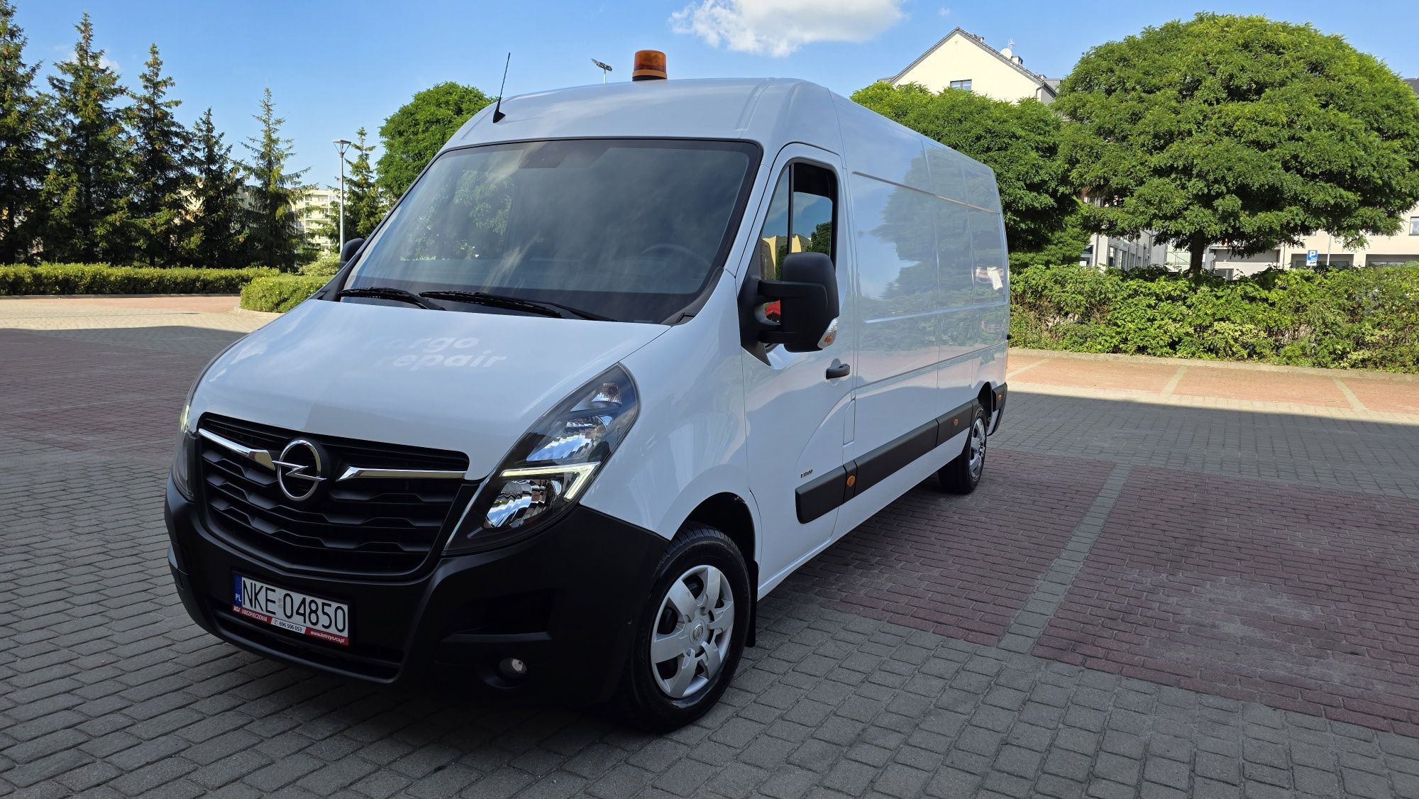 Opel movano rok 2020 silnik 2.3 diesel bogate wyposażenie ładny zamian