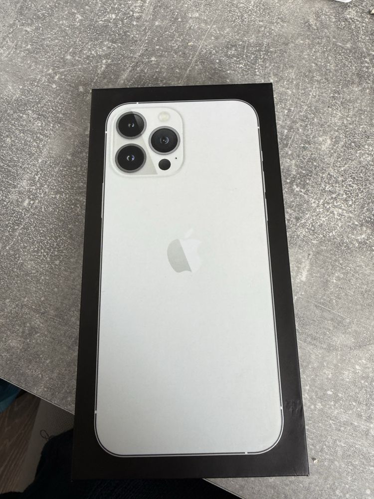 Новый iphone  айфон 13 pro max Silver 256 GB 100%