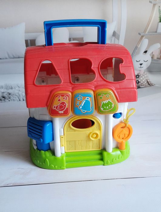 Інтерактивний будинок- сортер розвиваючий 12м+, чудовий стан