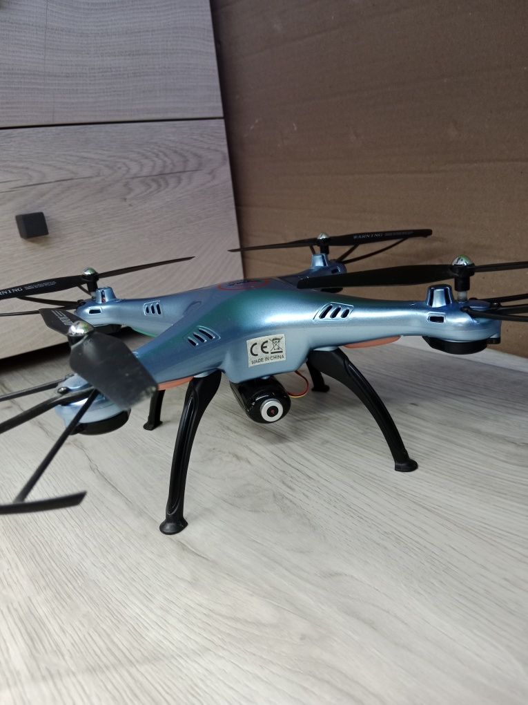 Dron Syma FPV Real-Time X5HW-1