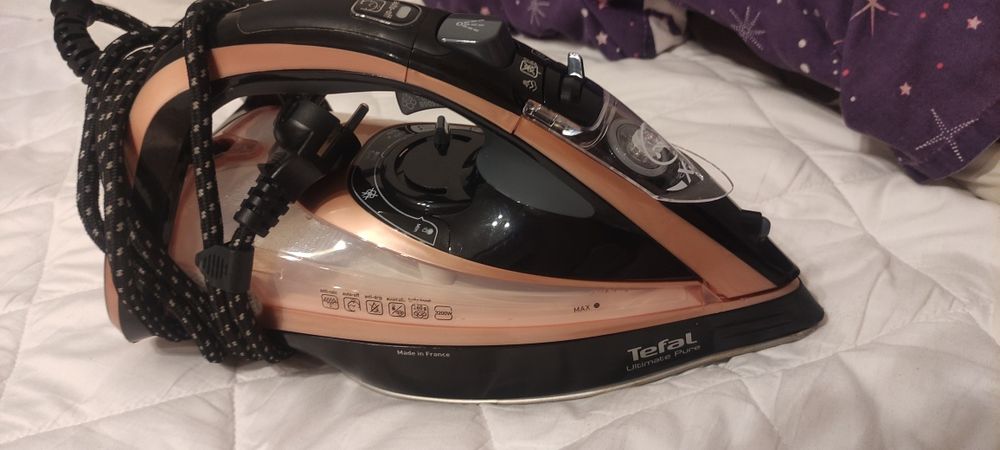 Праска , утюг Tefal ultimate pure , майже ідеал