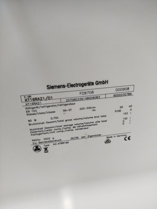 Холодильник Siemens