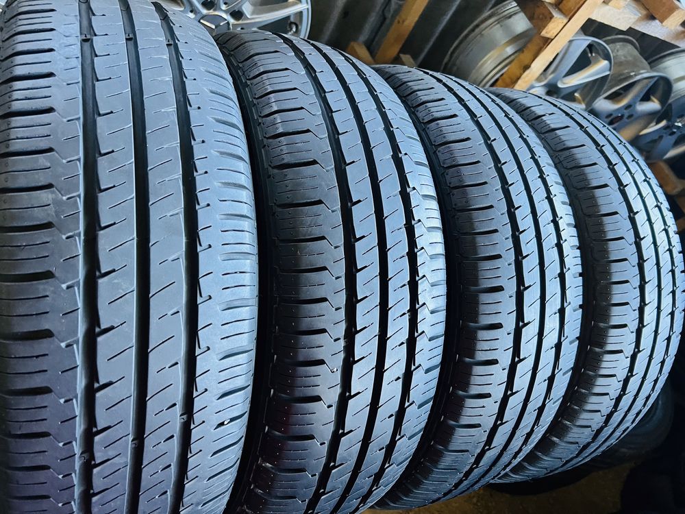 Шини Резина Літні 205 65 16C Hankook Vantra LT 4шт