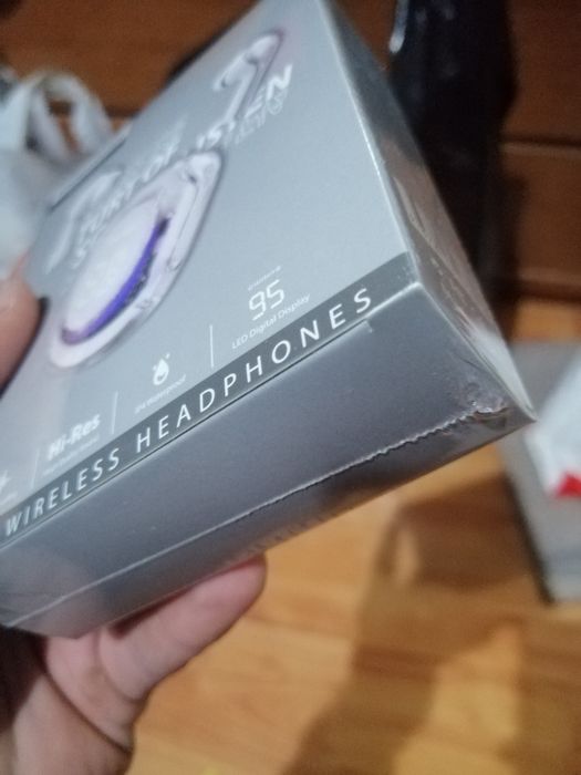 Headphones ultrapods pro