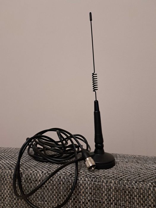 CB radio Midland 203 plus antena