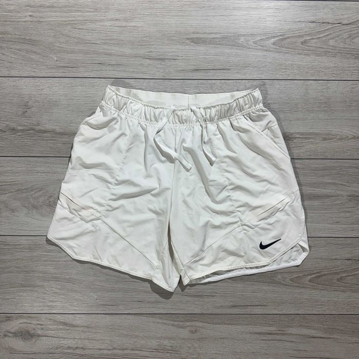 Зручні Спортивні Шорти Найк Nike Dri-Fit Woven, розмір L