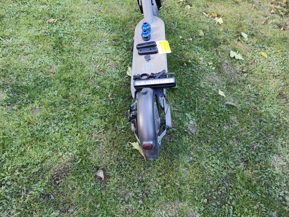 Hulajnoga elektryczna Motus