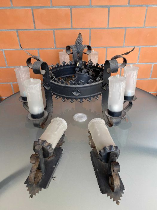 Candeeiros em ferro forjado