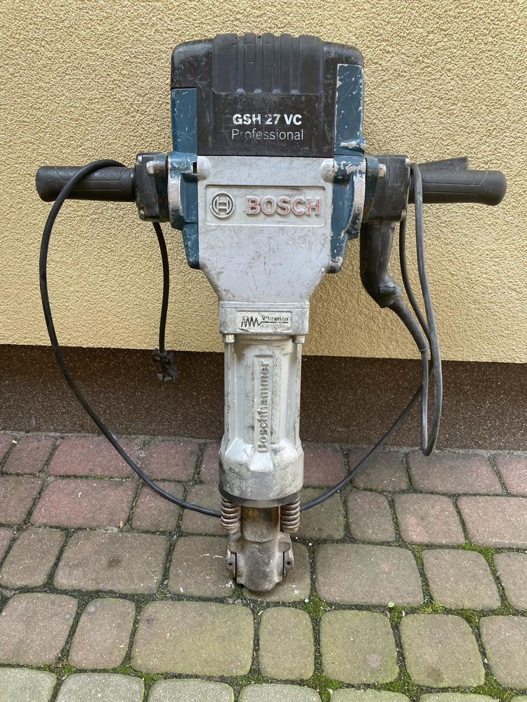 Młot Bosch gsh 27 VC 2020r