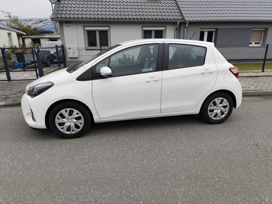 Toyota Yaris Toyota Yaris - pierwszy właściciel, garażowana, stan b. dobry