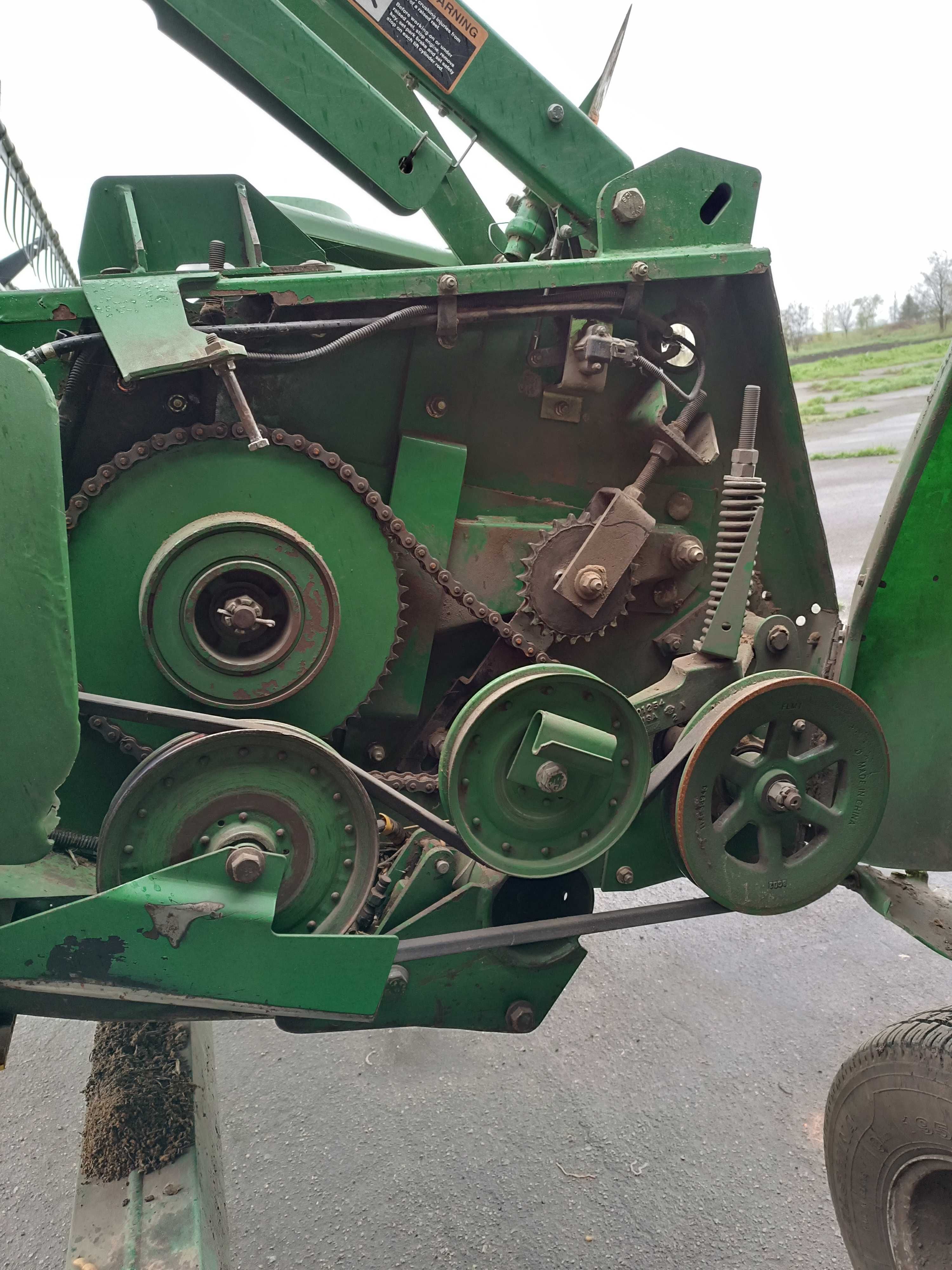 Продам жатку John Deere 630F HydraFlex (9,15 м ширина зрізу)