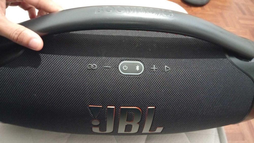 Caixa de som jbl