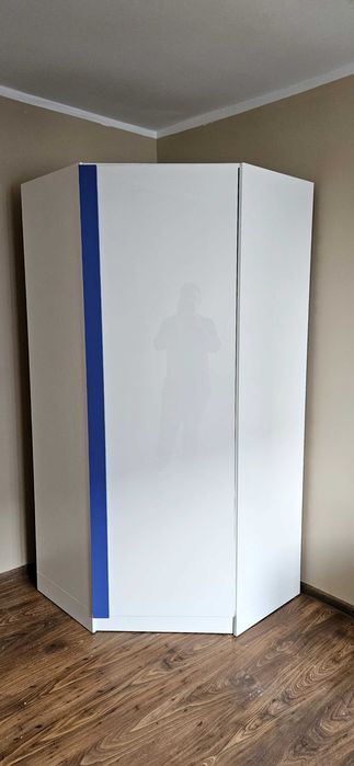 Szafa narożna plus biurko na sprzedarz