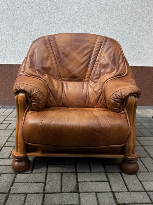 Komplet wypoczynkowy 2 kanapy i sofa