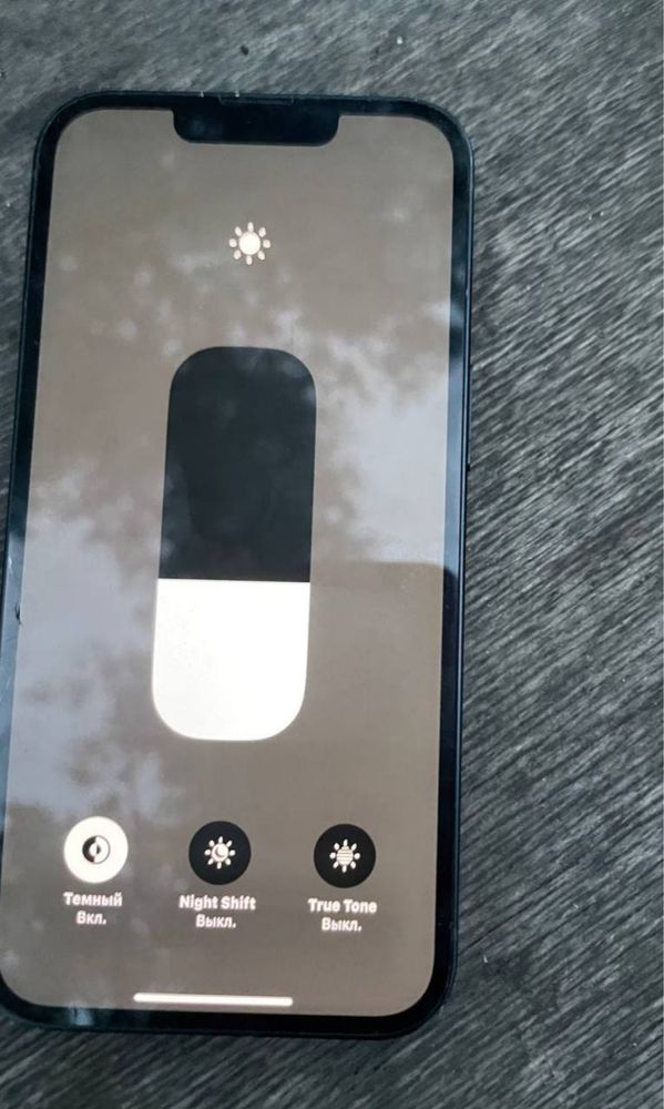 iPhone 13 128 GB - все працює, тріснута задня кришка, ціна огонь