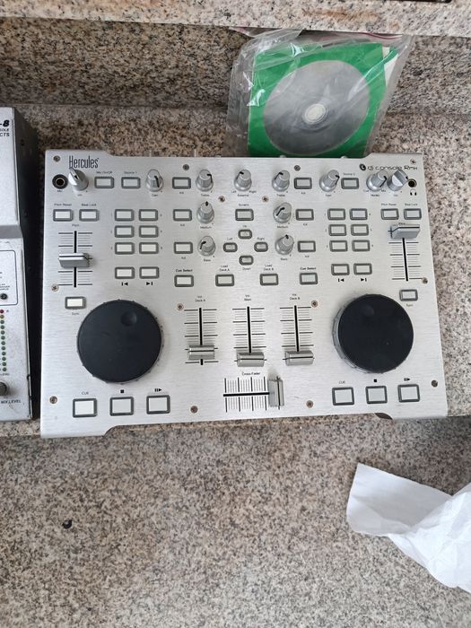 Material de som como novo