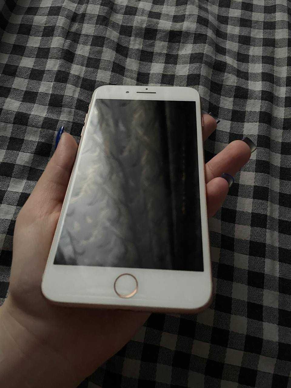 IPHONE 8+ Состояние как новое !!!
