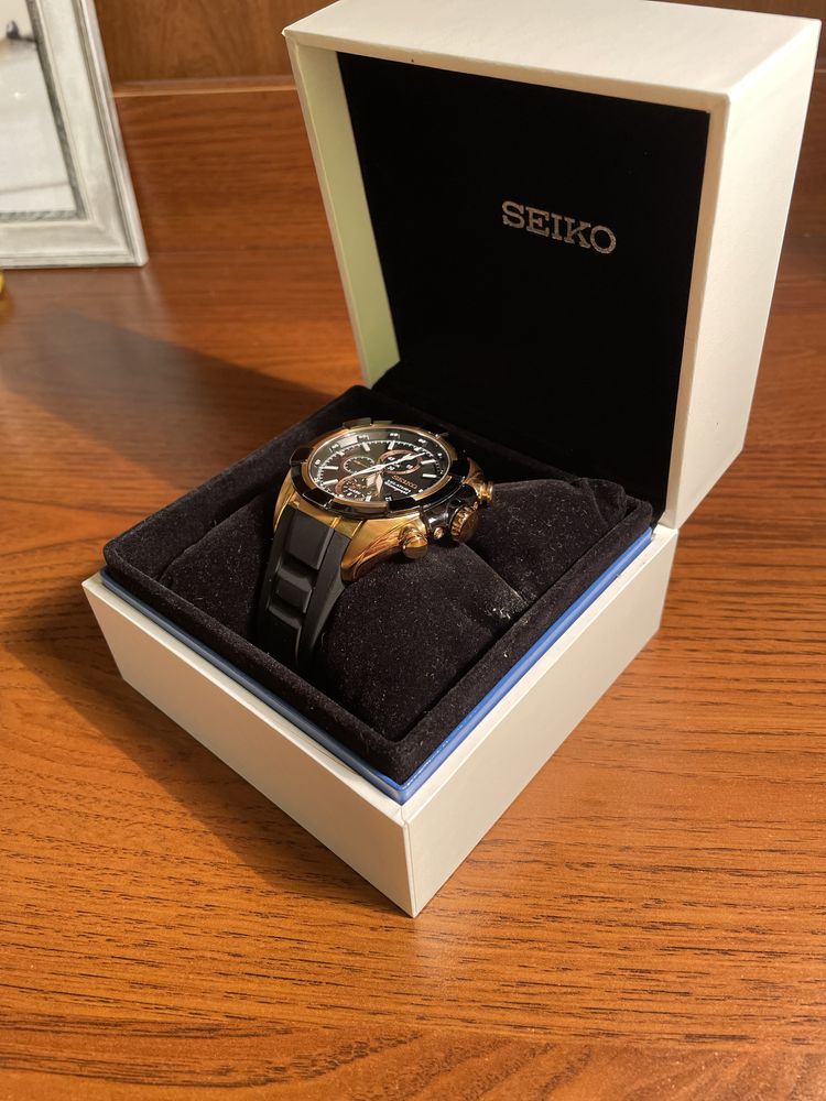 Seiko Velatura Gold & Black