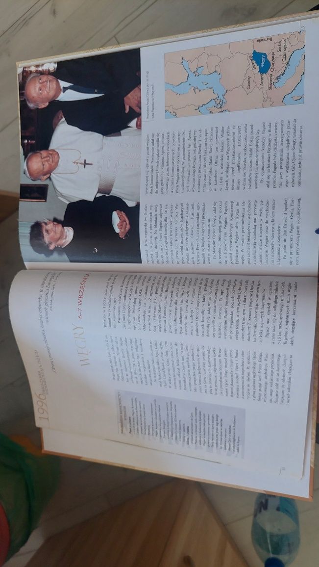 Podróże zagraniczne Jana Pawła II - kronika pielgrzymek tom 4