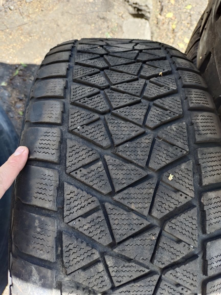 Шини з дисками 285/60/R18 Bridgestone