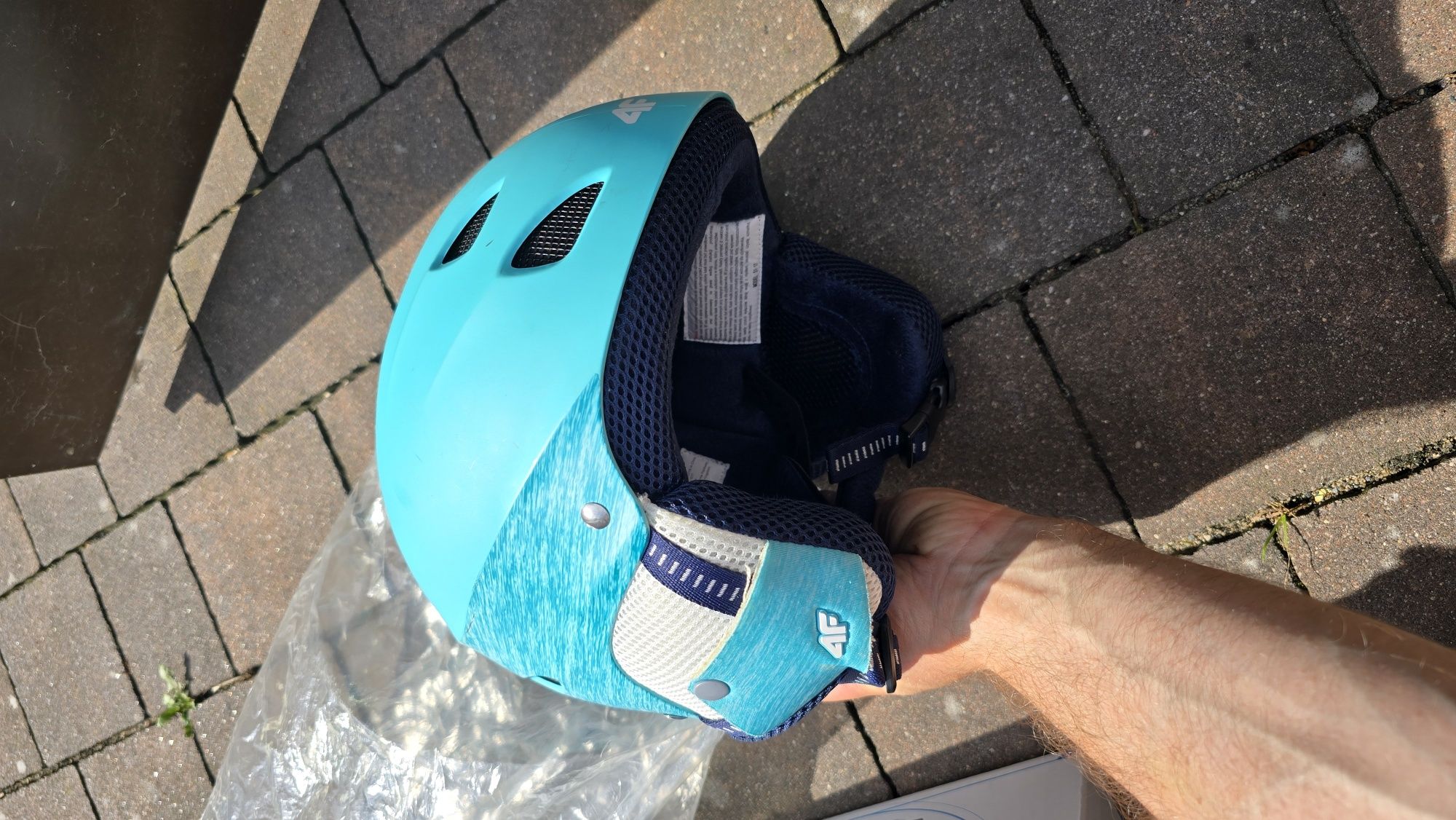 Kask narciarski 4F SKI HELMET Miętowy Rozmiar S (55-56)