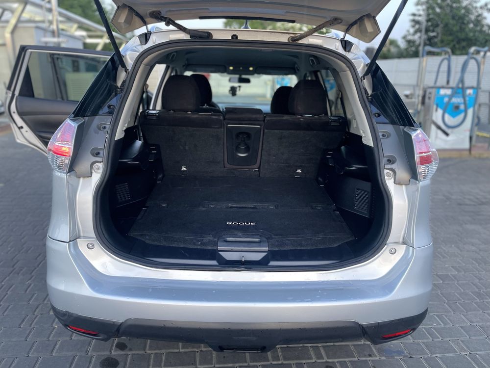 Nissan Rogue 2015 (2016)