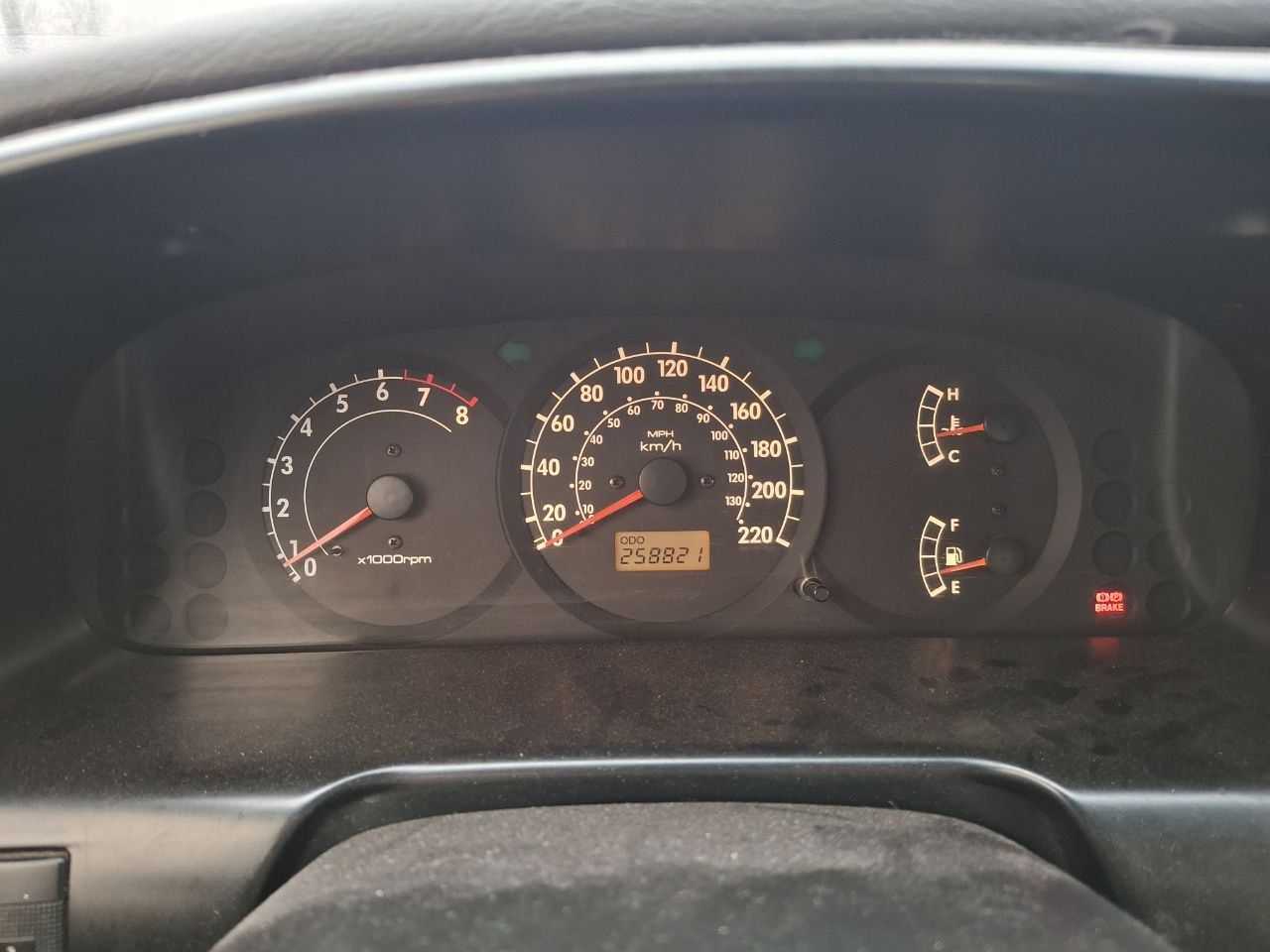 Кіа шума 2 2003 ,