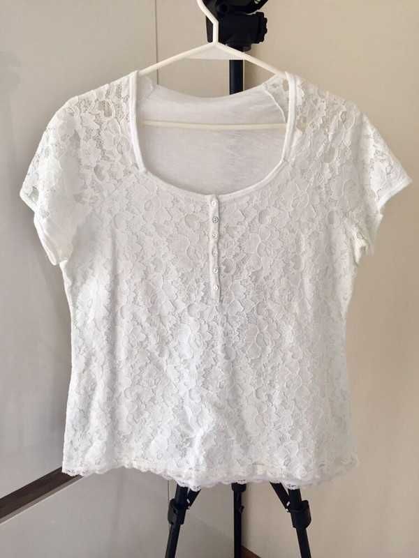 Biała elegancka bluzka koronkowa - rozmiar 42-44/L-XL