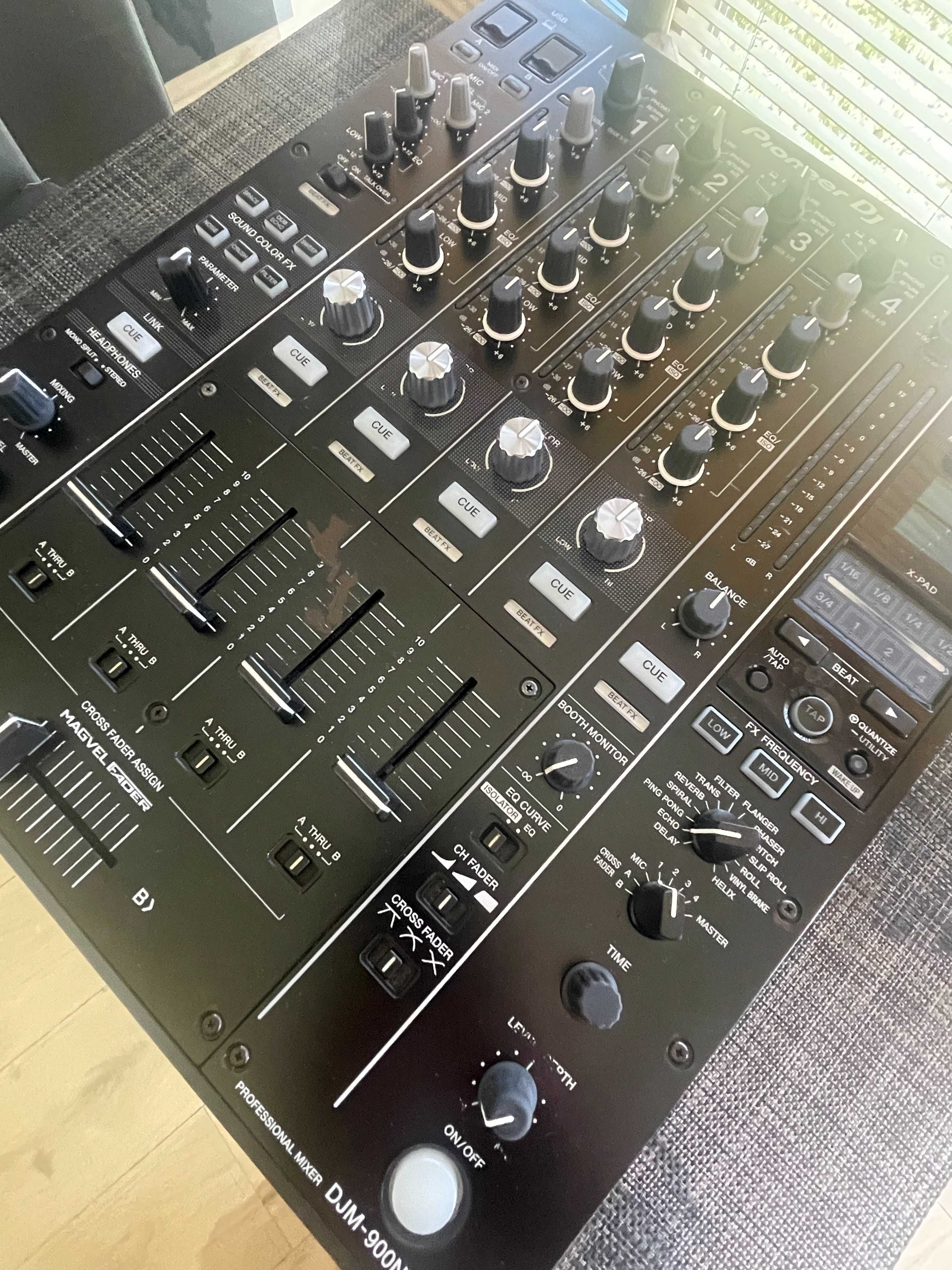 Mixer Pioneer DJM 900 Nexus 2