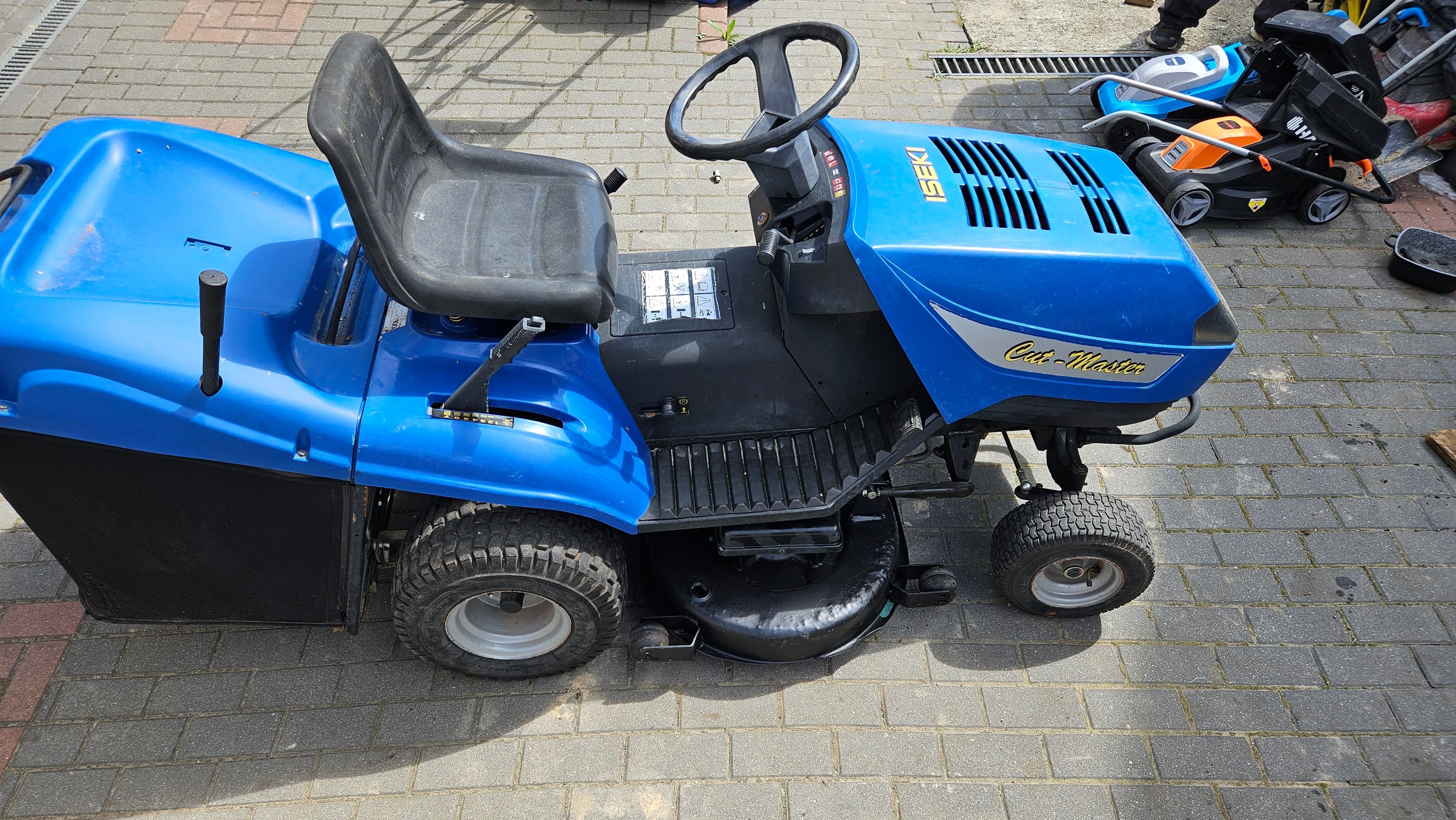 Kosiarka samojezdna ISEKI CL 125