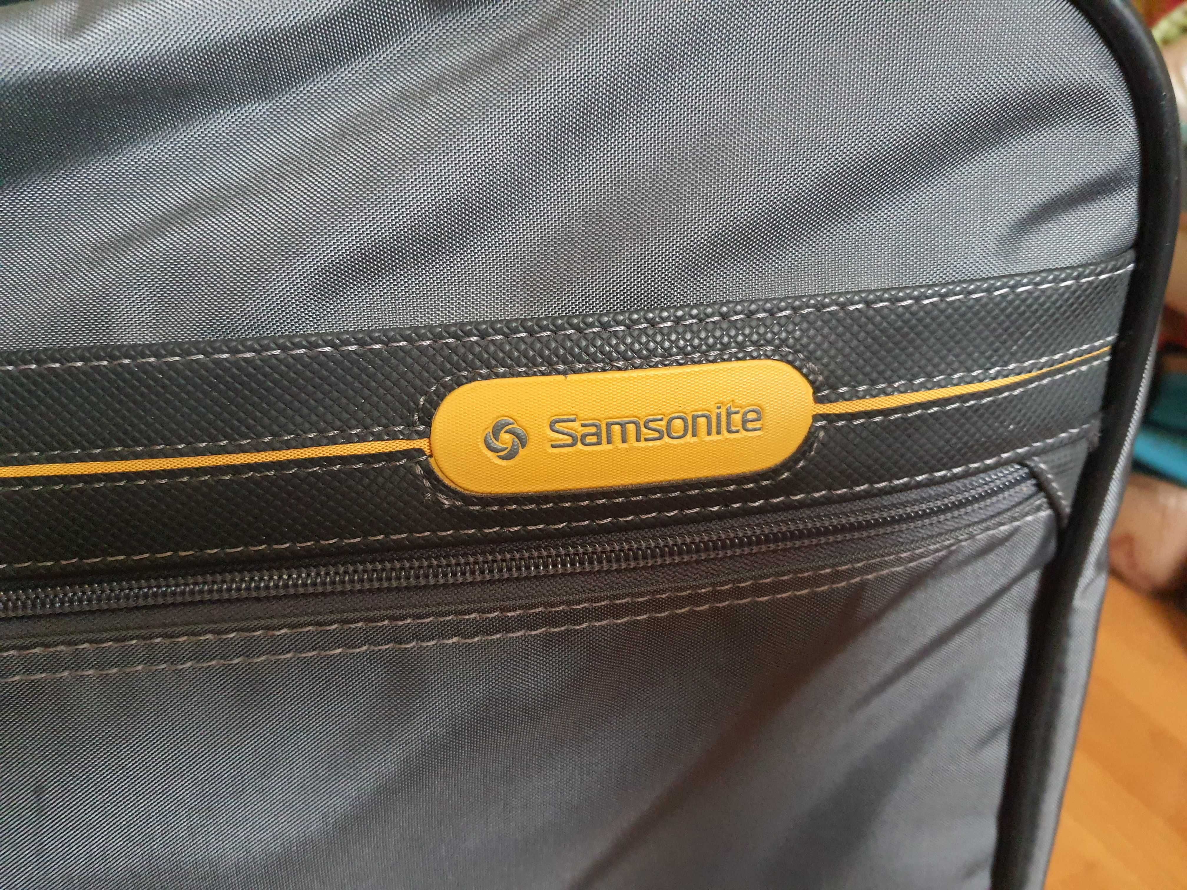 Чемодан большой 72×55 дорогой известной фирмы Samsonite!