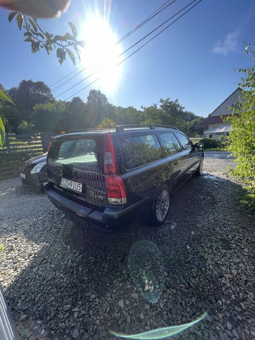 Volvo V70 2.4 Benzyna + LPG | Automat | Doinwestowany | Hak | Czujniki