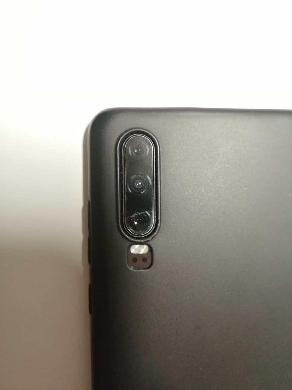 Huawei P30, uszkodzona płyta główna