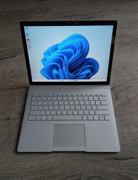 Ноутбук Microsoft Surface Book 2