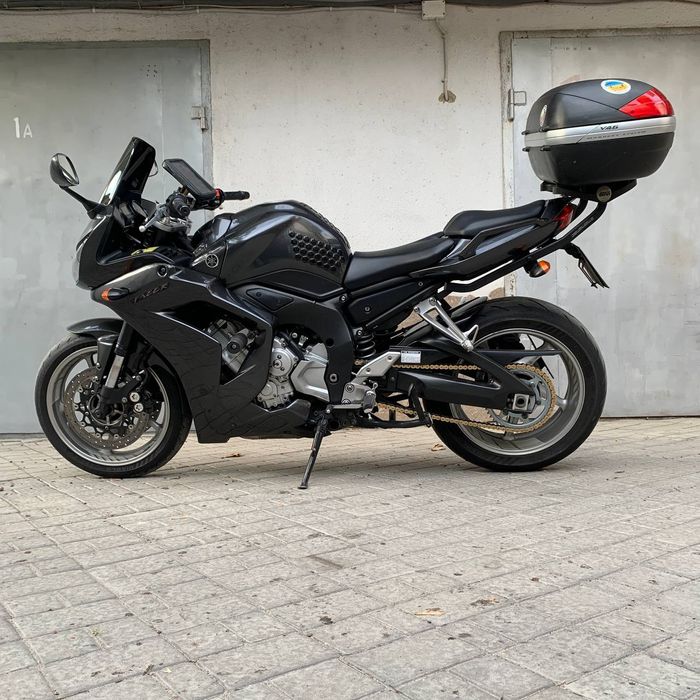 Yamaha Fz1s литровый танк спорт турист-стрит 2010 года Ямаха Фз1с