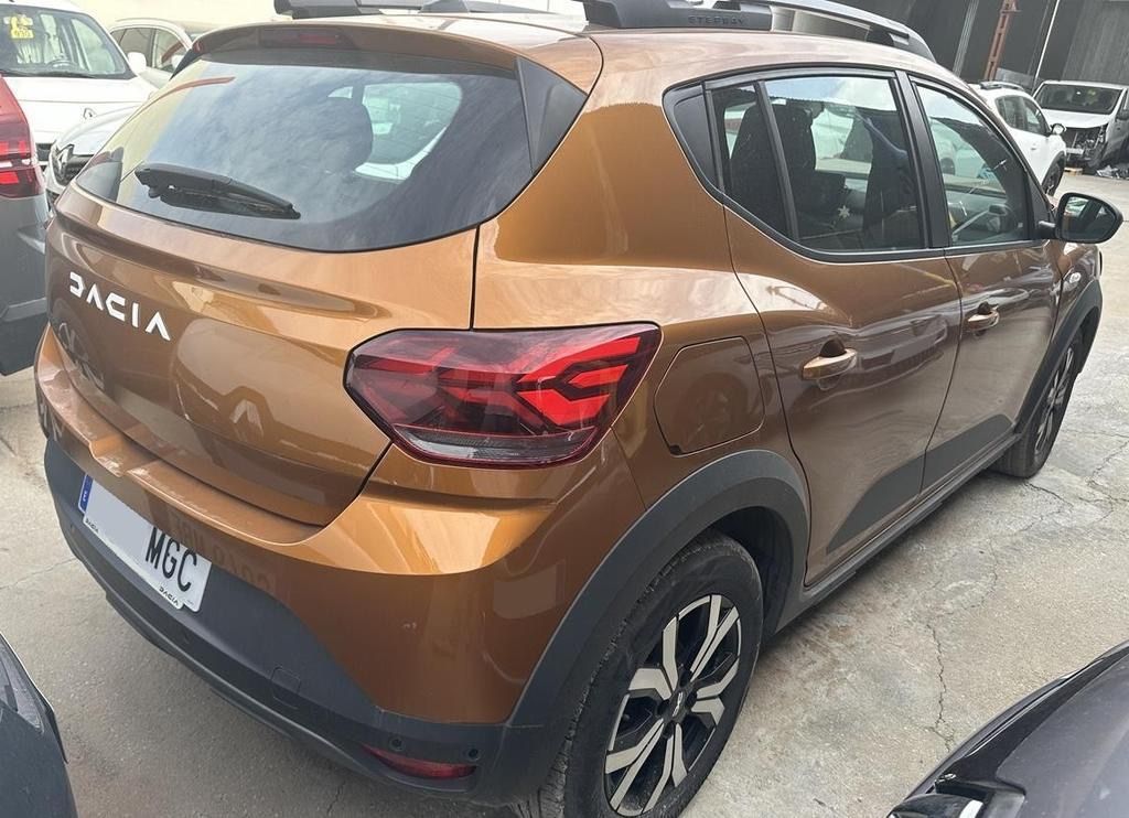 Dacia Sandero Stepway Automat, bogata wersja - stepway
