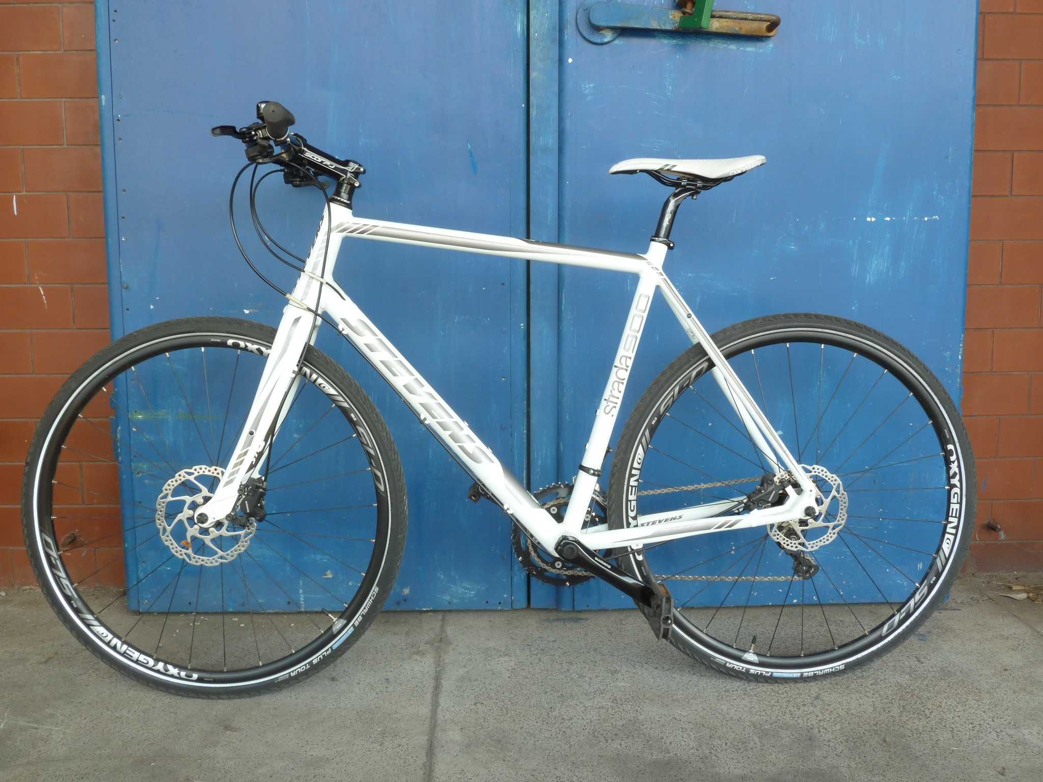 Stevens Strada 900