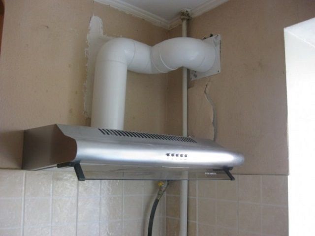 Витяжка з кухні  , ванної кімнати. Blauberg 100 auto H