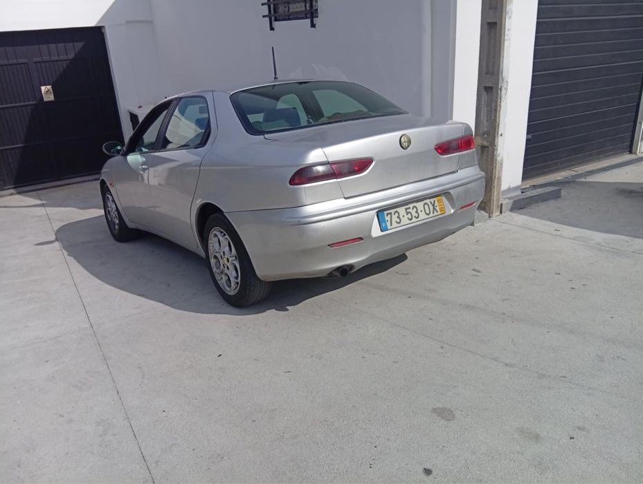 Alfa  Romeo  156