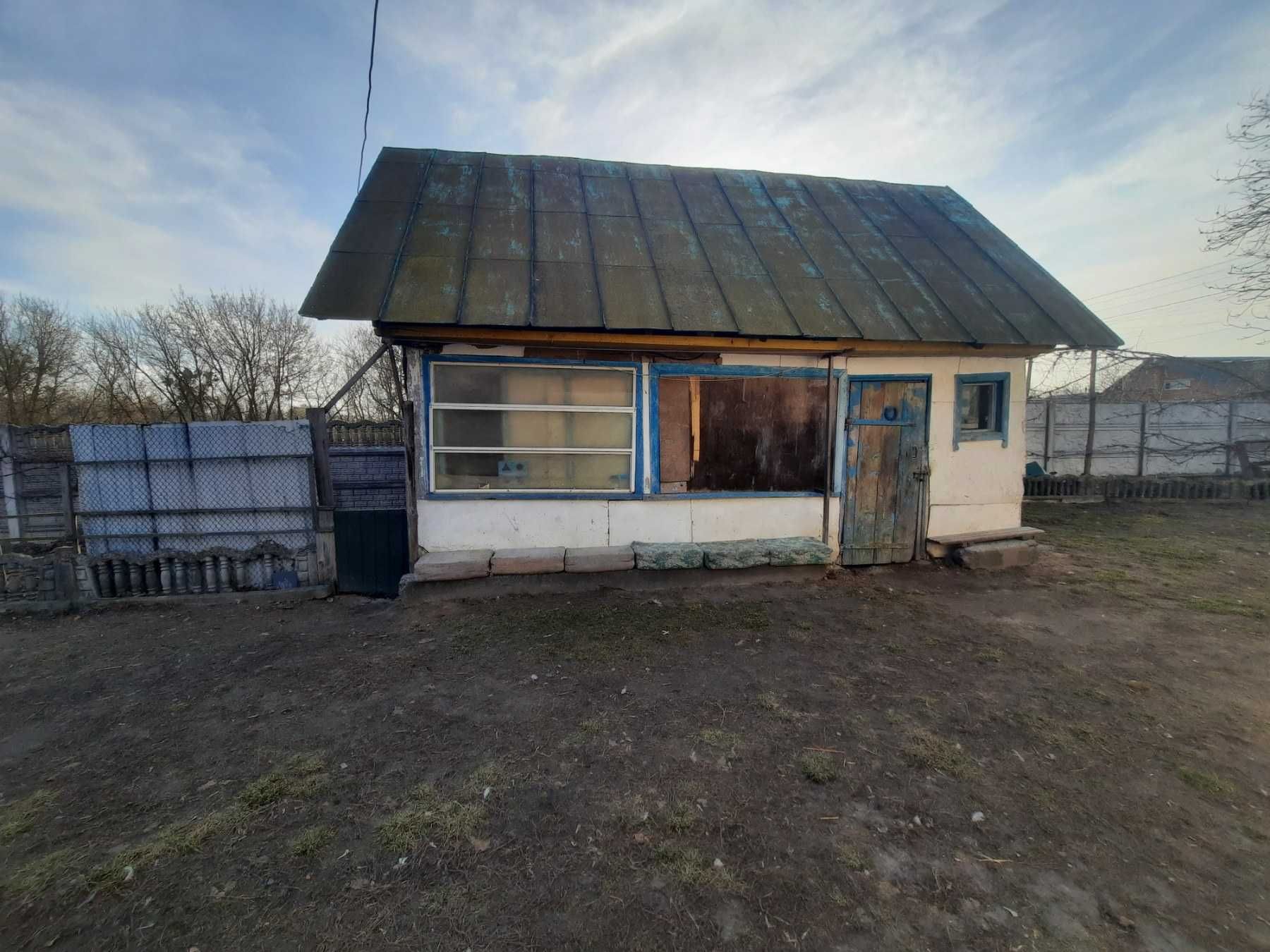 Продаж великого будинку для сім'ї в с. Пилипонка