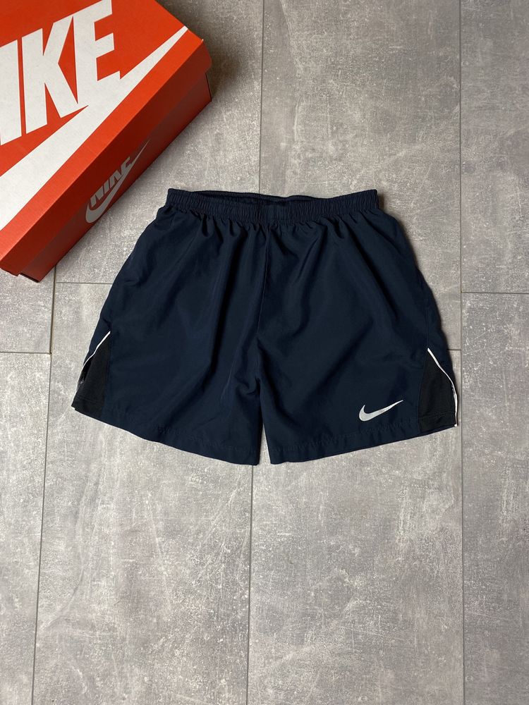 Шорти Nike Running swoosh nsw