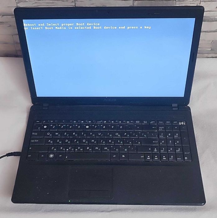 Ноутбук ASUS X54C (K54C) На відновлення