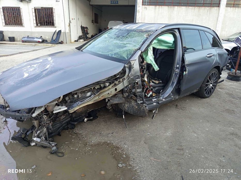 Para peças Mercedes-Benz C-Class  T-Model C 220 BlueTEC ano 2020