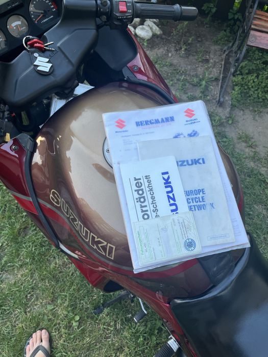 Suzuki GSX 1100 F Katana