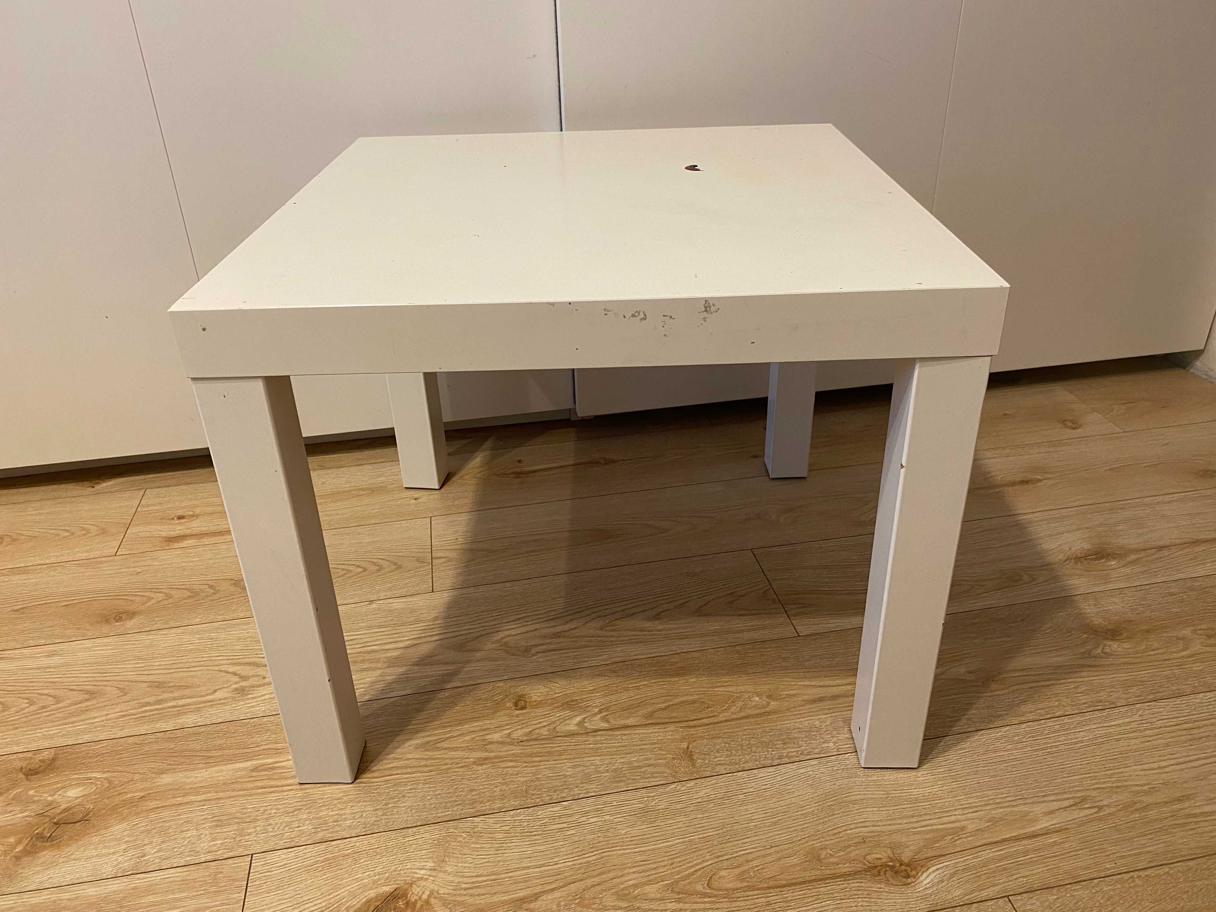 krzesełko białe Sandvik stolik biały Lack IKEA możliwa dostawa