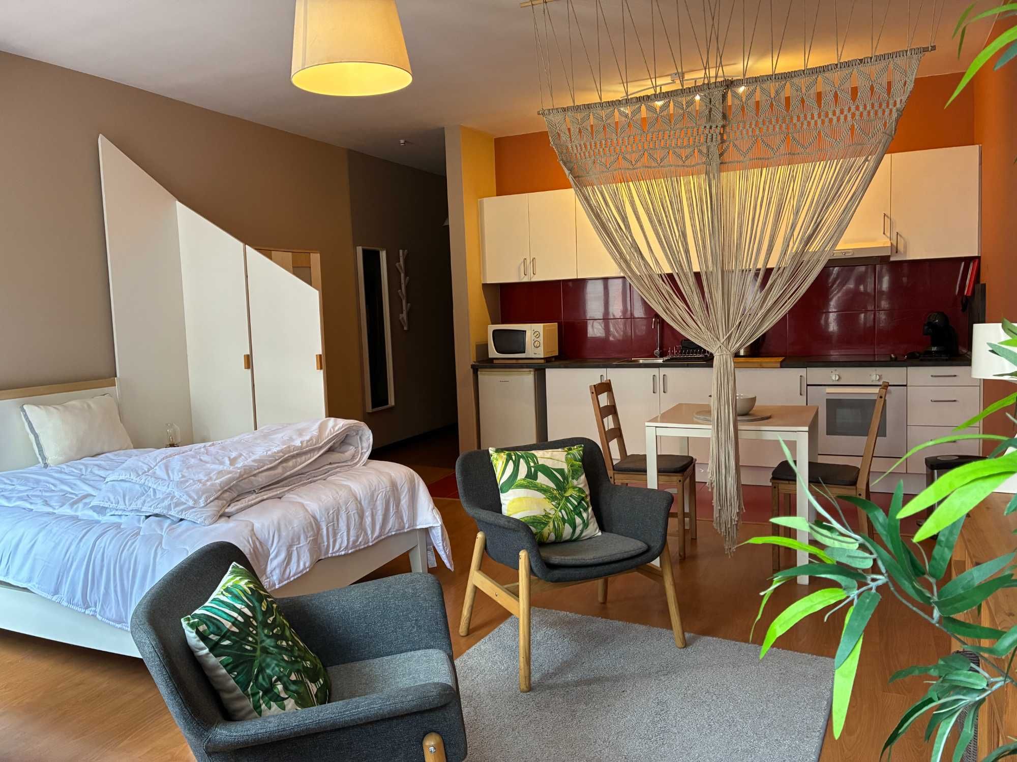 Cozy studio apartment for rent in downtown Porto, Rua Formosa
